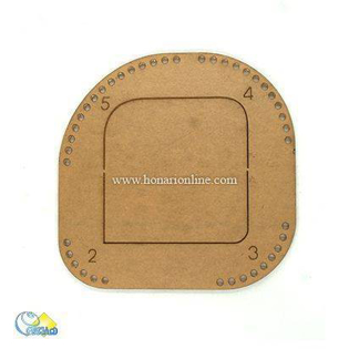 شابلون ها در چرم دوزی استفاده های مختلفی دارند که با توجه به نیاز خود می توانید از آن ها استفاده کنید تا کارهای زیباتری داشته باشید