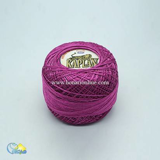 نخ عمامه ابریشم Kaplan کاپلن،بهترین گزینه برای گلدوزی های زیبای شماست. محصول کشور ترکیه هست. این نخ ها بیش از ۱۸۰ تنوع رنگی دارن،ابریشم و براق هستن و به هنر دست شما جلوه صد چندان میدن،متراژشون ۱۸۰ متر هست و خیلی مقرون به صرفه هستن.مهمتر از همه بسیار مقاوم هستن در شستشو حتی در برابر وایتکس.نخ انکور،نخ عمامه کاپلن،نخ گلدوزی،سوزن،سوزن تنبور،کارگاه چوبی،گارگاه فلزی،کارگاه پلاستیکی،کاگاه مینیاتوری،هنری،لوازم هنری،فروش لوازم هنری،فروشگاه هنری آنلاین،فروش انواع نخ های عمامه برندهای دمسه ، ردهارت و پنگوئن و نخ عمامه انکور در رنگ های متنوع مناسب برای نمد دوزی ، گلدوزی ،روبان دوزی ، سوزن دوزی، نخ عمامه کاپلن بهترین نخ شماره دوزی و گلدوزی دنیا مقاومت بالا در برابر تغییر رنگ و مقاوم در برابر تغییر ظاهر الیاف،خرید نخ عمامه،نخ عمامه دمسه،نخ عمامه ابریشمی،نخ عمامه گلدوزی