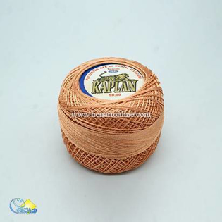 نخ عمامه ابریشم Kaplan کاپلن،بهترین گزینه برای گلدوزی های زیبای شماست. محصول کشور ترکیه هست. این نخ ها بیش از ۱۸۰ تنوع رنگی دارن،ابریشم و براق هستن و به هنر دست شما جلوه صد چندان میدن،متراژشون ۱۸۰ متر هست و خیلی مقرون به صرفه هستن.مهمتر از همه بسیار مقاوم هستن در شستشو حتی در برابر وایتکس.نخ انکور،نخ عمامه کاپلن،نخ گلدوزی،سوزن،سوزن تنبور،کارگاه چوبی،گارگاه فلزی،کارگاه پلاستیکی،کاگاه مینیاتوری،هنری،لوازم هنری،فروش لوازم هنری،فروشگاه هنری آنلاین،فروش انواع نخ های عمامه برندهای دمسه ، ردهارت و پنگوئن و نخ عمامه انکور در رنگ های متنوع مناسب برای نمد دوزی ، گلدوزی ،روبان دوزی ، سوزن دوزی، نخ عمامه کاپلن بهترین نخ شماره دوزی و گلدوزی دنیا مقاومت بالا در برابر تغییر رنگ و مقاوم در برابر تغییر ظاهر الیاف،خرید نخ عمامه،نخ عمامه دمسه،نخ عمامه ابریشمی،نخ عمامه گلدوزی