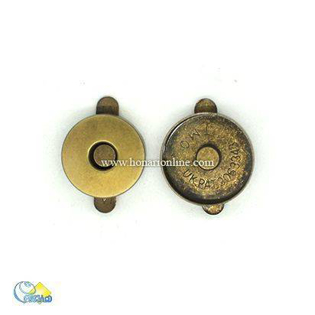 فروش دکمه ،دکمه آهن ربایی و دکمه طرح دار و سایر یراق آلات چرم دوزی با ماندگاری رنگ طولانی در شرایط عادی و روزمره و قیمتی مناسب،خرید دکمه،قیمت دکمه ،دکمه از کجا بخرم،خرید انواع دکمه برای کیف های چرمی،دکمه مناسب کیف های چرمی،موارد استفاده از دکمه،دکمه در طرح های مختلف،،چرم دوزی سنتی،چرم دوزی با دست،مشته چرم دوزی از کجا بخرم،وسایل اولیه چرم دوزی،قیمت ابزار چرم دوزی،ابزار چرم دوزی از کجا بخرم،وسایل مورد نیاز برای چرم دوزی در منزل،معرفی ابزارآلات کار با چرم،ابزار های لازم برای چرم دوزی کدامند،هنری،لوازم هنری،فروش لوازم هنری،فروشگاه هنری آنلاین