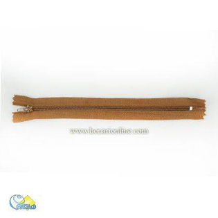 فروش انوع زیپ با جنس آلومینیومی ، پلاستیکی و فلزی در تنوع رنگی بالا و انواع سایز بندی ها متنوع با بهترین کیفیت و مناسب ترین قیمت مناسب برای انواع کیف های چرمی و پارچه ای و نمدی،خرید زیپ،قیمت زیپ ،زیپ از کجا بخرم،خرید انواع زیپ برای کیف های چرمی،زیپ مناسب کیف های چرمی،موارد استفاده از زیپ،زیپ در رنگ های مختلف،،چرم دوزی سنتی،چرم دوزی با دست،مشته چرم دوزی از کجا بخرم،وسایل اولیه چرم دوزی،قیمت ابزار چرم دوزی،ابزار چرم دوزی از کجا بخرم،وسایل مورد نیاز برای چرم دوزی در منزل،معرفی ابزارآلات کار با چرم،ابزار های لازم برای چرم دوزی کدامند،هنری،لوازم هنری،فروش لوازم هنری،فروشگاه هنری آنلاین