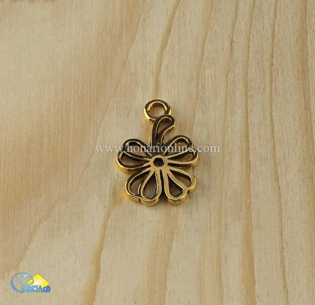 زیورآلات،ساخت زیوآلات دست ساز،وسایل مورد نیاز ساخت زیورآلات،فروش انواع لوازم مورد نیاز ساخت زیورآلات مانند:انواع پلاک و آویز،حلقه و میخ،پیچ و بست،انواع نخ،انواع مروارید وصدف در فروشگاه هنری آنلاین،خرید انواع پلاک و آویز،لوازم ساخت زیورآلات از کجا بخرم،قیمت لوازم ساخت زیورآلات،فروش انواع پلاک دستبند،فروش آویز در طرح های متنوع،ساخت زیورآلات دست ساز،هنری،فروش لوازم هنری،انواع لوازم هنری،هنری آنلاین،فروشگاه اینترنتی هنری آنلاین