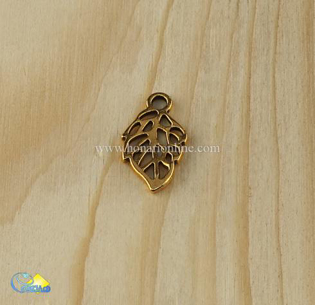 زیورآلات،ساخت زیوآلات دست ساز،وسایل مورد نیاز ساخت زیورآلات،فروش انواع لوازم مورد نیاز ساخت زیورآلات مانند:انواع پلاک و آویز،حلقه و میخ،پیچ و بست،انواع نخ،انواع مروارید وصدف در فروشگاه هنری آنلاین،خرید انواع پلاک و آویز،لوازم ساخت زیورآلات از کجا بخرم،قیمت لوازم ساخت زیورآلات،فروش انواع پلاک دستبند،فروش آویز در طرح های متنوع،ساخت زیورآلات دست ساز،هنری،فروش لوازم هنری،انواع لوازم هنری،هنری آنلاین،فروشگاه اینترنتی هنری آنلاین