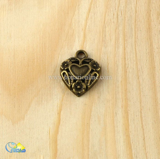 زیورآلات،ساخت زیوآلات دست ساز،وسایل مورد نیاز ساخت زیورآلات،فروش انواع لوازم مورد نیاز ساخت زیورآلات مانند:انواع پلاک و آویز،حلقه و میخ،پیچ و بست،انواع نخ،انواع مروارید وصدف در فروشگاه هنری آنلاین،خرید انواع پلاک و آویز،لوازم ساخت زیورآلات از کجا بخرم،قیمت لوازم ساخت زیورآلات،فروش انواع پلاک دستبند،فروش آویز در طرح های متنوع،ساخت زیورآلات دست ساز،هنری،فروش لوازم هنری،انواع لوازم هنری،هنری آنلاین،فروشگاه اینترنتی هنری آنلاین