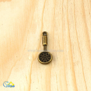 زیورآلات،ساخت زیوآلات دست ساز،وسایل مورد نیاز ساخت زیورآلات،فروش انواع لوازم مورد نیاز ساخت زیورآلات مانند:انواع پلاک و آویز،حلقه و میخ،پیچ و بست،انواع نخ،انواع مروارید وصدف در فروشگاه هنری آنلاین،خرید انواع پلاک و آویز،لوازم ساخت زیورآلات از کجا بخرم،قیمت لوازم ساخت زیورآلات،فروش انواع پلاک دستبند،فروش آویز در طرح های متنوع،ساخت زیورآلات دست ساز،هنری،فروش لوازم هنری،انواع لوازم هنری،هنری آنلاین،فروشگاه اینترنتی هنری آنلاین