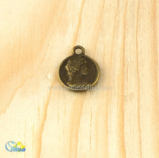 زیورآلات،ساخت زیوآلات دست ساز،وسایل مورد نیاز ساخت زیورآلات،فروش انواع لوازم مورد نیاز ساخت زیورآلات مانند:انواع پلاک و آویز،حلقه و میخ،پیچ و بست،انواع نخ،انواع مروارید وصدف در فروشگاه هنری آنلاین،خرید انواع پلاک و آویز،لوازم ساخت زیورآلات از کجا بخرم،قیمت لوازم ساخت زیورآلات،فروش انواع پلاک دستبند،فروش آویز در طرح های متنوع،ساخت زیورآلات دست ساز،هنری،فروش لوازم هنری،انواع لوازم هنری،هنری آنلاین،فروشگاه اینترنتی هنری آنلاین