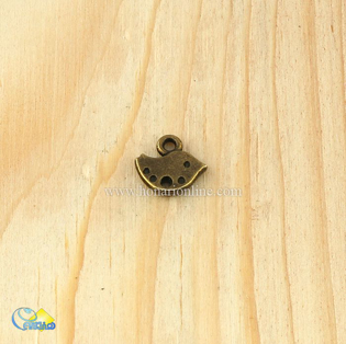 زیورآلات،ساخت زیوآلات دست ساز،وسایل مورد نیاز ساخت زیورآلات،فروش انواع لوازم مورد نیاز ساخت زیورآلات مانند:انواع پلاک و آویز،حلقه و میخ،پیچ و بست،انواع نخ،انواع مروارید وصدف در فروشگاه هنری آنلاین،خرید انواع پلاک و آویز،لوازم ساخت زیورآلات از کجا بخرم،قیمت لوازم ساخت زیورآلات،فروش انواع پلاک دستبند،فروش آویز در طرح های متنوع،ساخت زیورآلات دست ساز،هنری،فروش لوازم هنری،انواع لوازم هنری،هنری آنلاین،فروشگاه اینترنتی هنری آنلاین