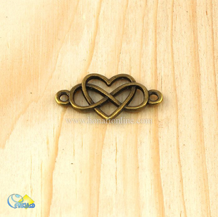 زیورآلات،ساخت زیوآلات دست ساز،وسایل مورد نیاز ساخت زیورآلات،فروش انواع لوازم مورد نیاز ساخت زیورآلات مانند:انواع پلاک و آویز،حلقه و میخ،پیچ و بست،انواع نخ،انواع مروارید وصدف در فروشگاه هنری آنلاین،خرید انواع پلاک و آویز،لوازم ساخت زیورآلات از کجا بخرم،قیمت لوازم ساخت زیورآلات،فروش انواع پلاک دستبند،فروش آویز در طرح های متنوع،ساخت زیورآلات دست ساز،هنری،فروش لوازم هنری،انواع لوازم هنری،هنری آنلاین،فروشگاه اینترنتی هنری آنلاین