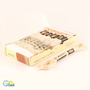 خرید نخ گلدوزی،قیمت نخ گلدوزی،نخ گلدوزی از کجا بخرم،خرید اینترنتی نخ گلدوزی در هنری آنلاین،انواع نخ گلدوزی،خرید وسایل گلدوزی،کارگاه گلدوزی،نخ گلدوزی دمسه،نخ گلدوزی پنگوئن