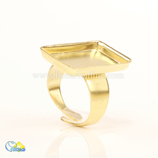 خرید پایه بدلیجات رزینی،تنوع بالا،قیمت مناسب-هنری آنلاین