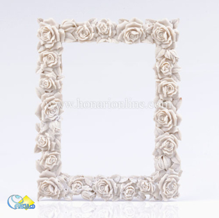 محصولات  پلی استری در هنری آنلاین